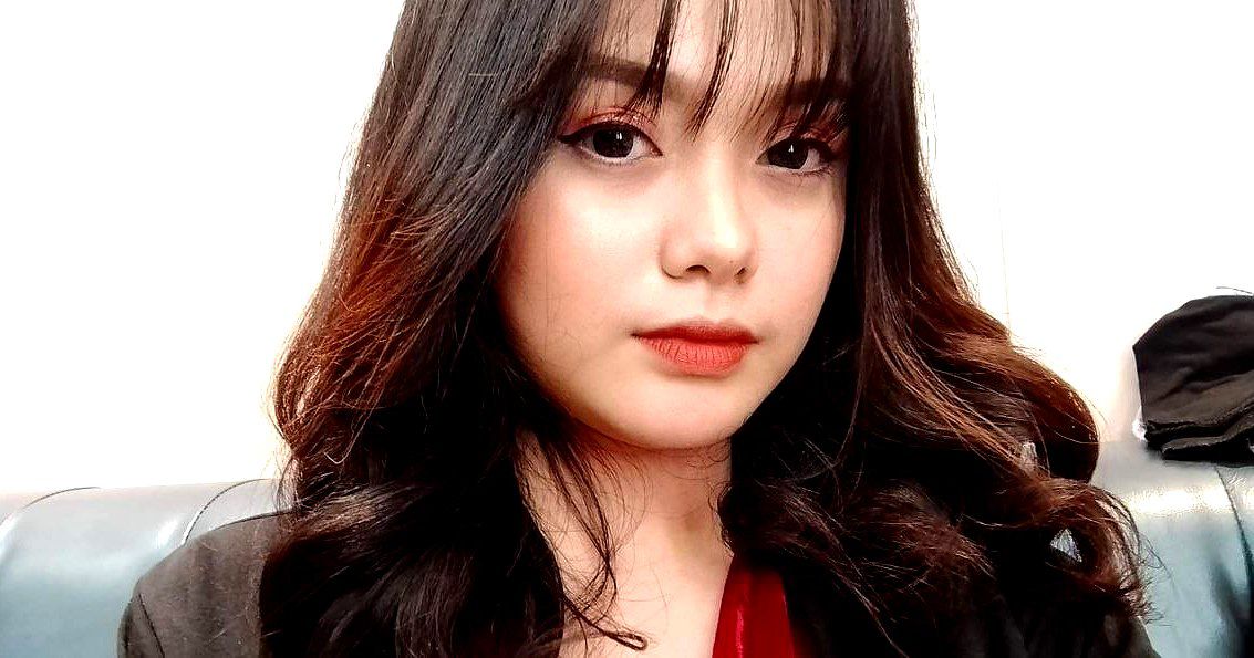 Cô gái trẻ dâm đãng cưỡng hiếp cậu bé giao hàng-Peach Media